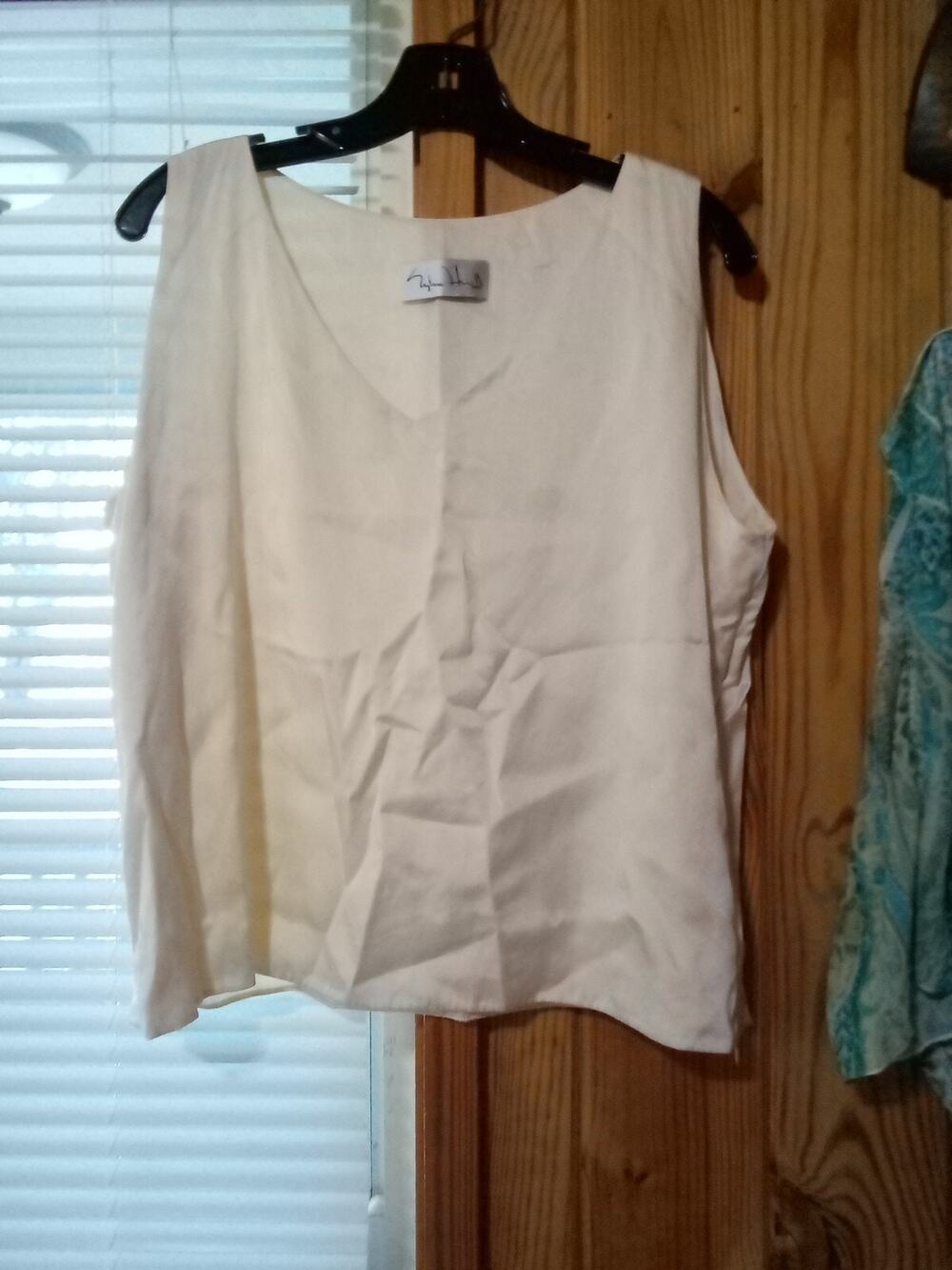Sylvia Heisel Silk Ivory Sleeveless V Neck Sz 18 Top